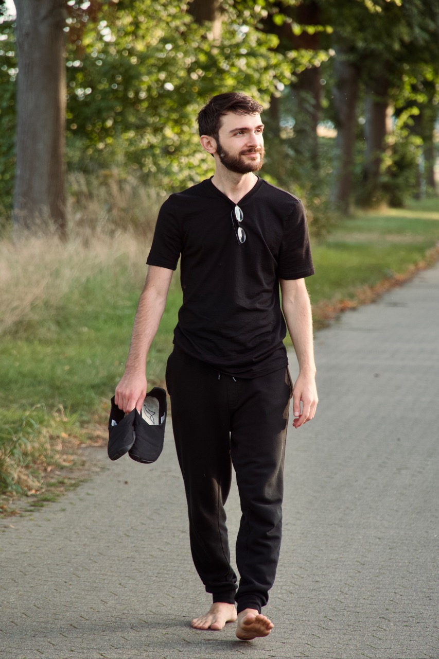 Alexander Fufaev - der extreme Minimalist mit Barfußschuhen