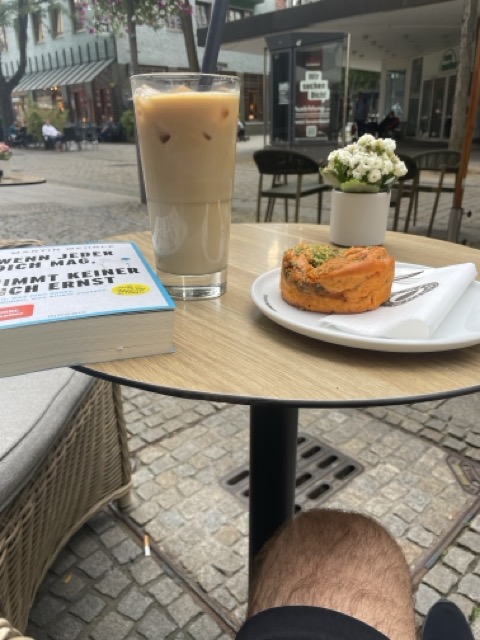 Veganes Pumpkin Bun in Espresso House