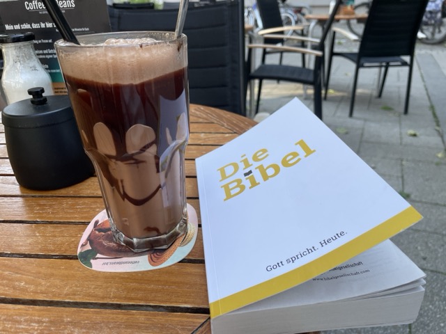 Bibel lesen in Hildesheim