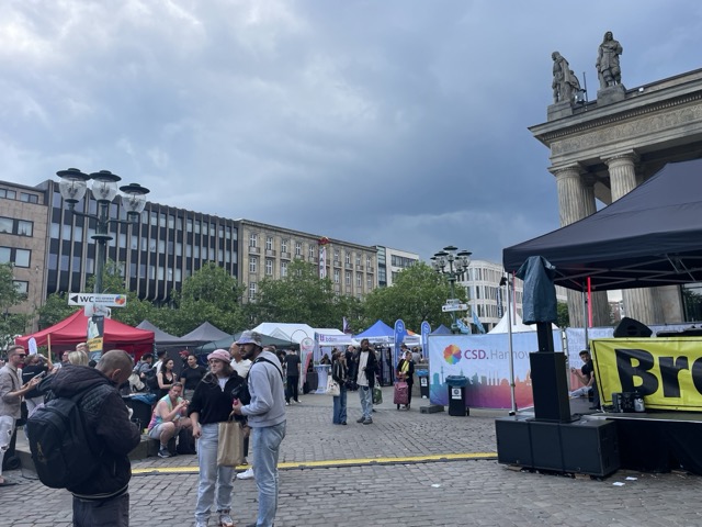 Techno-Musik beim Hannover CSD 2024