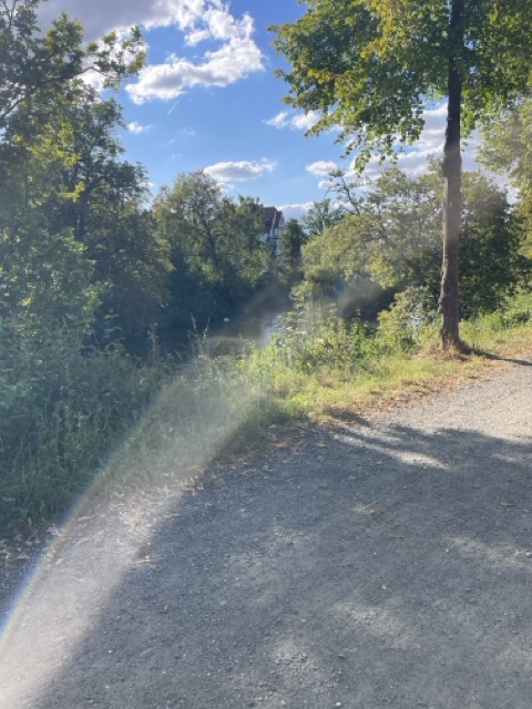 Gott spricht durch Menschen