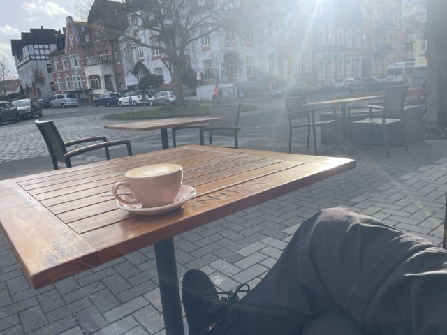 Sonne im Café genießen in Hildesheim